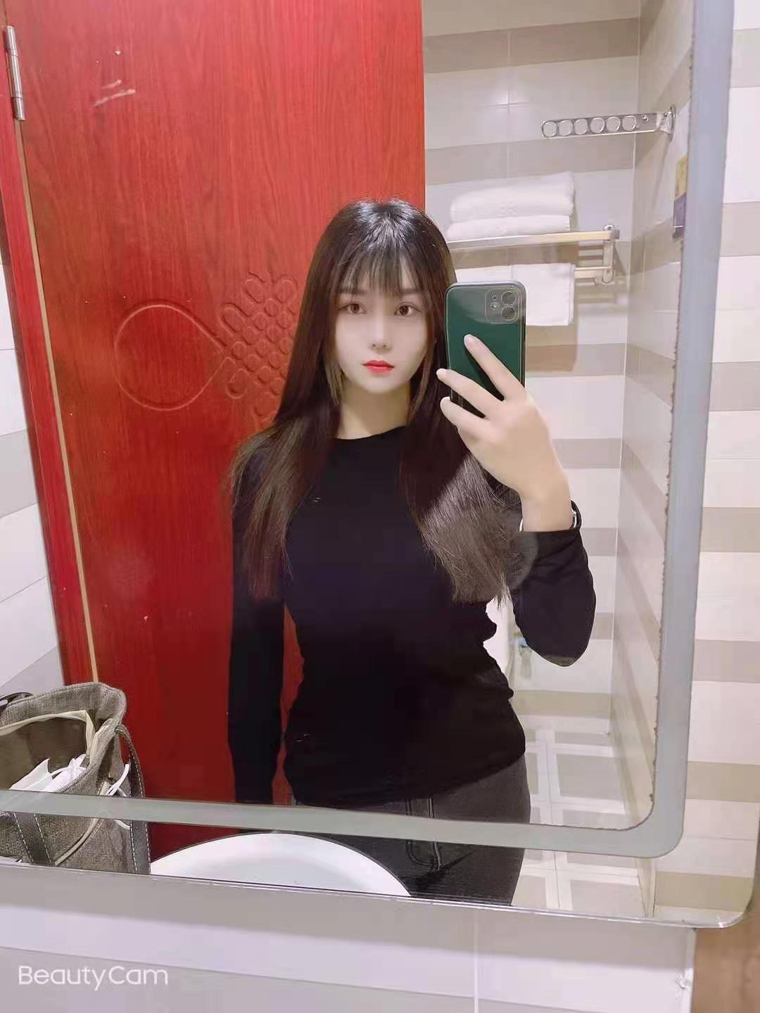 武晶区南湖性感小师妹